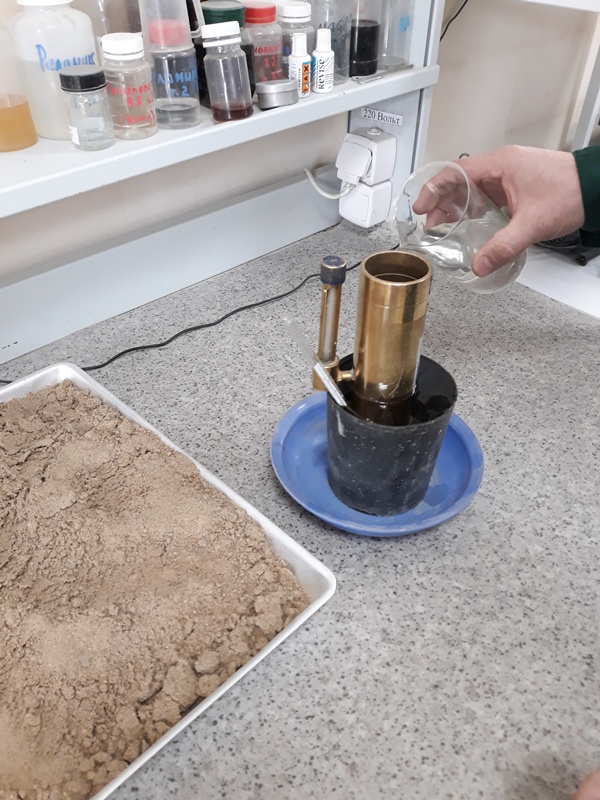 Определение коэффициента фильтрации песка
